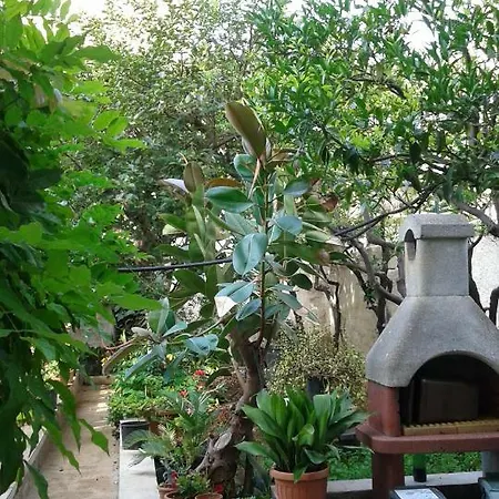 Il Roseto Di Mola